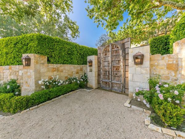 Malibu Vacation Pool Estate Eight Bedroom