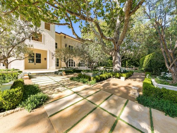 Malibu Vacation Pool Estate Eight Bedroom