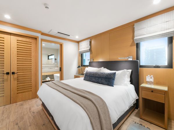 Malibu Condo 998542