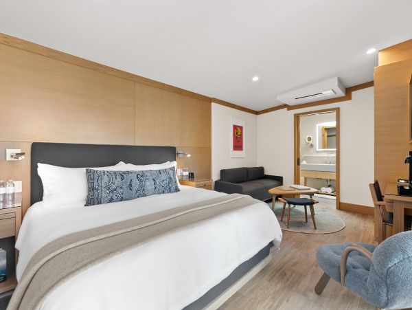 Malibu Condo 998544