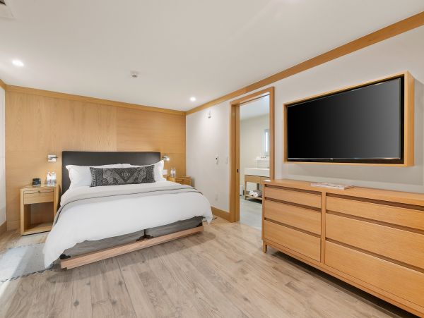 Ocean Views Malibu Vacation Condo One Bedroom