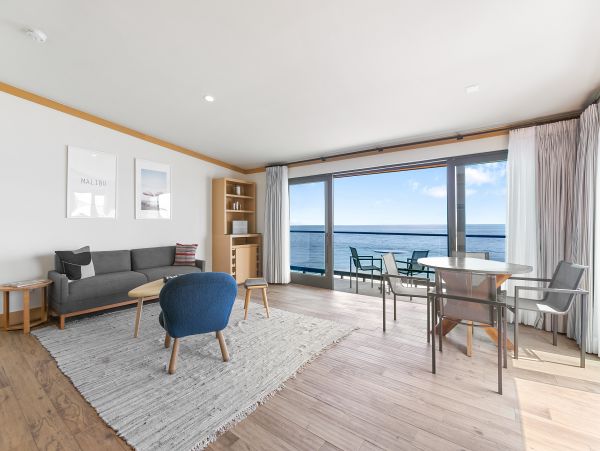 Spectacular Malibu Oceanfront Apartment Sleeps 4