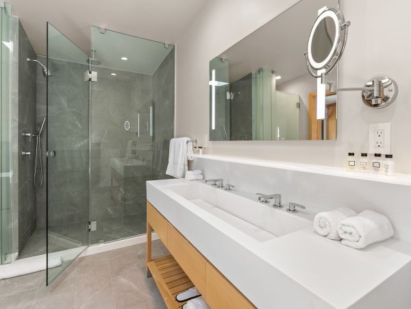 Spectacular Malibu Oceanfront Apartment Sleeps 4