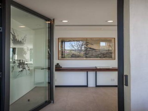 Los Angeles Vacation Home Three Bedroom