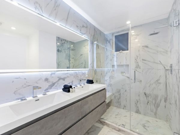 Los Angeles Vacation Home Three Bedroom