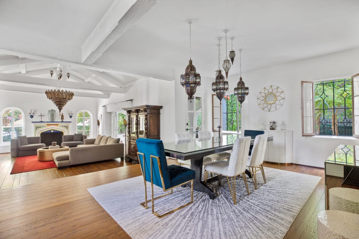 Los Angeles Vacation Pool Home Four bedroom