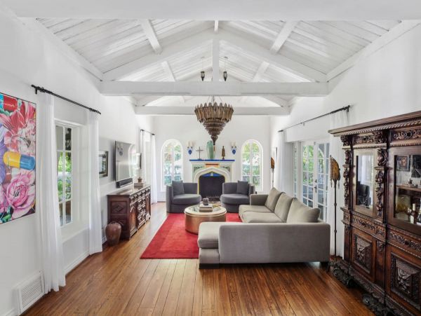 Los Angeles Vacation Pool Home Four bedroom