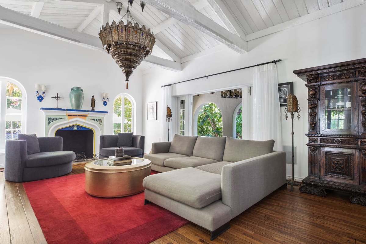 Los Angeles Vacation Pool Home Four bedroom