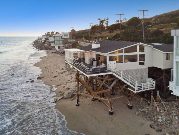 Malibu Vacation Home Three Bedroom