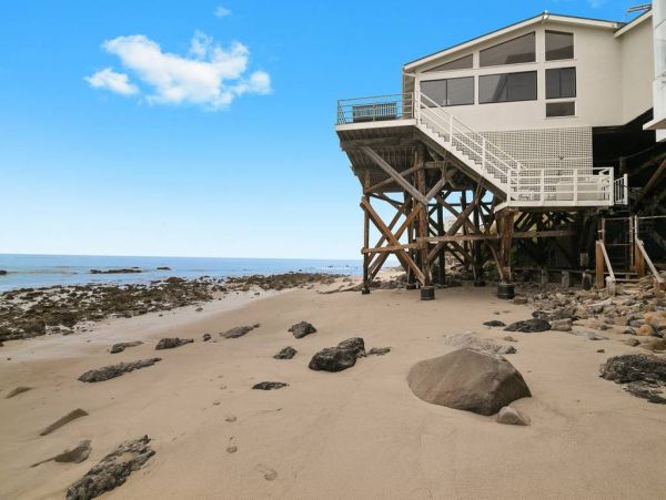 Malibu Vacation Home Three Bedroom