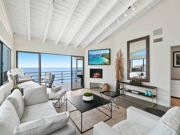Malibu Vacation Home Three Bedroom