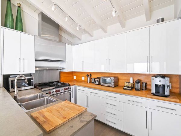 Malibu Vacation Home Three Bedroom