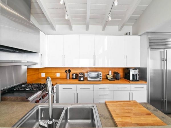 Malibu Vacation Home Three Bedroom