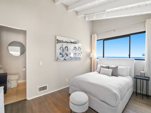 Malibu Vacation Home Three Bedroom