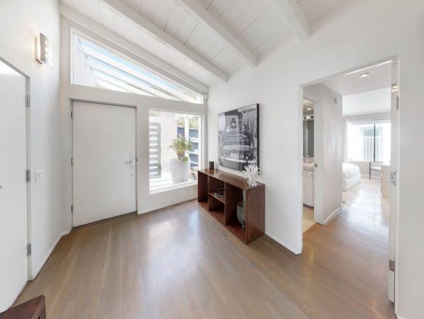 Malibu Vacation Home Three Bedroom