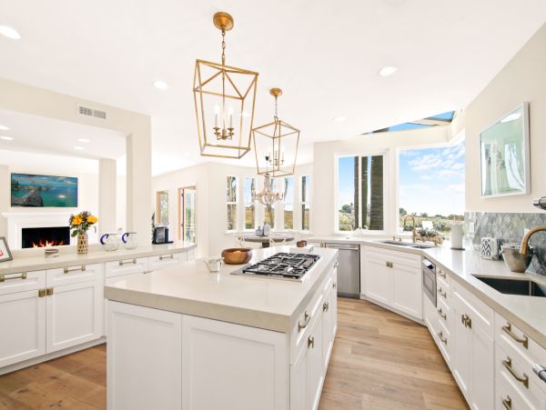 Luxury Malibu Vacation Pool Home Four Bedroom