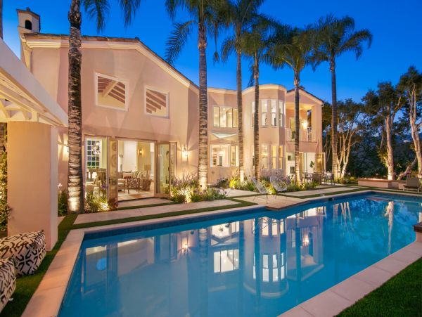 Luxury Malibu Vacation Pool Home Four Bedroom