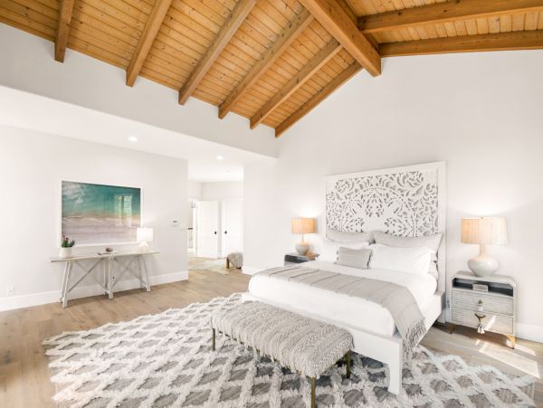 Luxury Malibu Vacation Pool Home Four Bedroom
