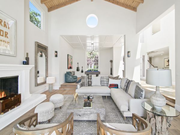 Luxury Malibu Vacation Pool Home Four Bedroom