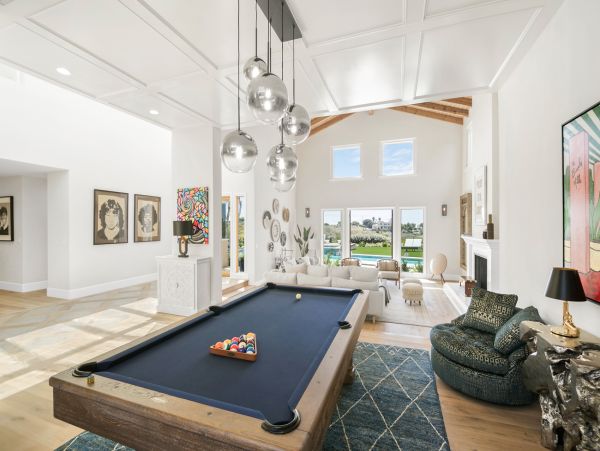Luxury Malibu Vacation Pool Home Four Bedroom