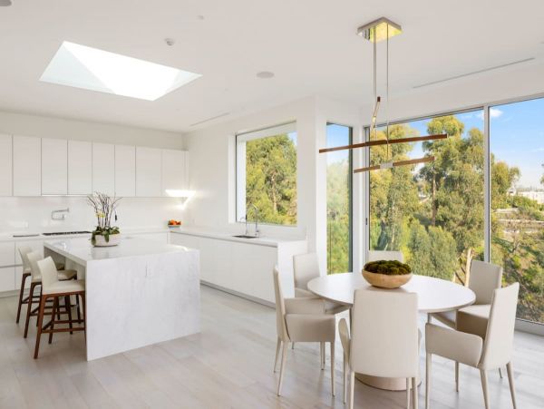 Beverly Hills Vacation Pool Home Four Bedroom