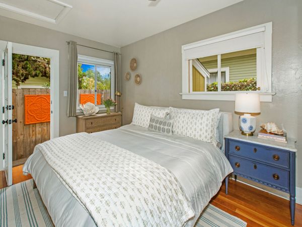 Santa Barbara County Home 998558