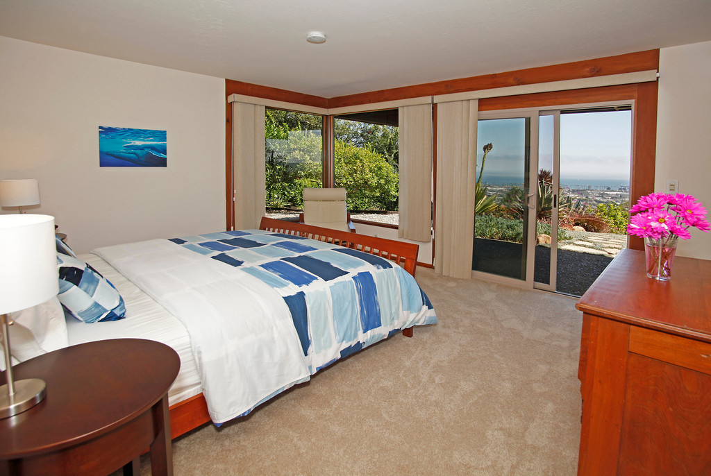 Santa Barbara County Home 998560