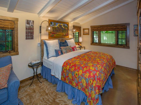 Six Bedroom Estate Short Walk to Beach in Montecito