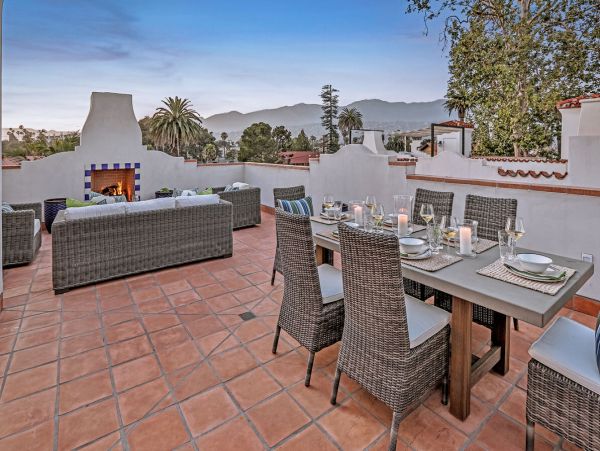 Santa Barbara County Home 998563