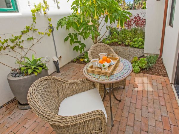 Santa Barbara County Home 998563
