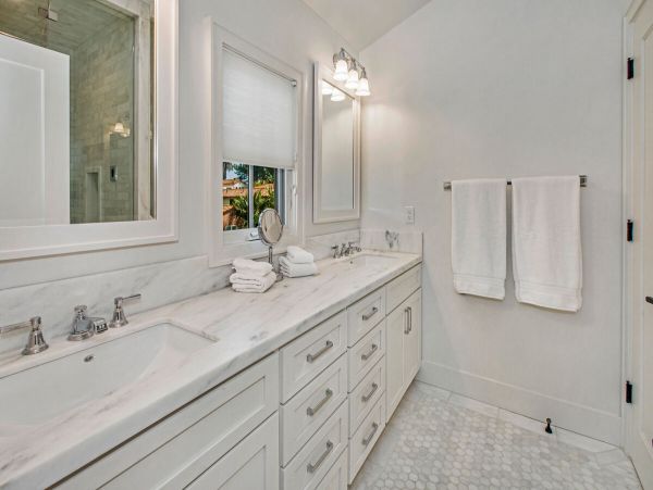 Santa Barbara County Home 998563
