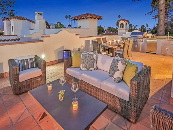 Santa Barbara County Home 998563