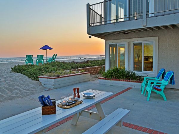 Santa Barbara County Home 998566