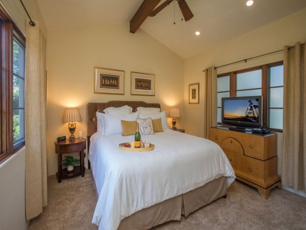 Santa Barbara County Home 998568