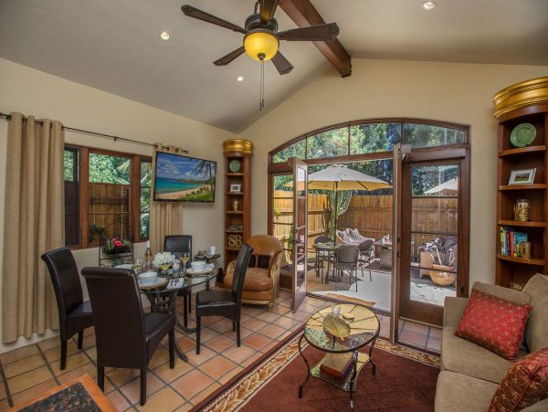Santa Barbara County Home 998568