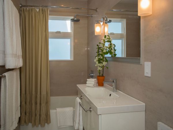 Santa Barbara County Home 998569