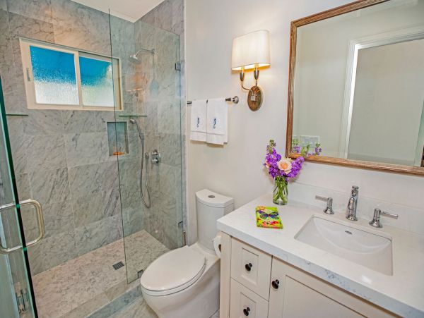 Santa Barbara County Home 998570
