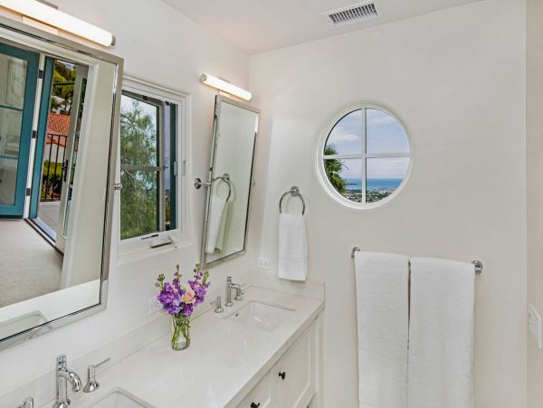 Santa Barbara County Home 998570