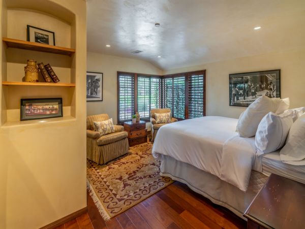 Santa Barbara County Home 998571