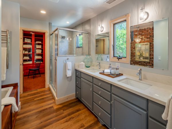 Santa Ynez Five Bedroom Home With Views & Spa Sleeps 10