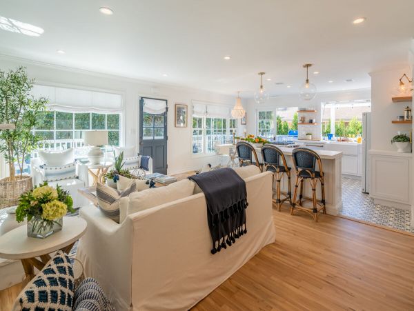 Santa Barbara County Home 998574