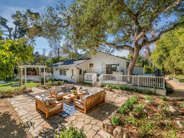 Santa Barbara County Home 998574