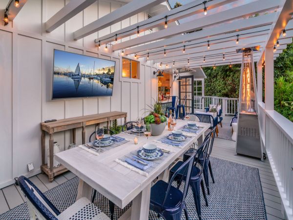 Santa Barbara County Home 998574