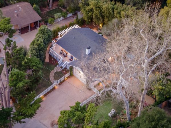 Santa Barbara County Home 998574