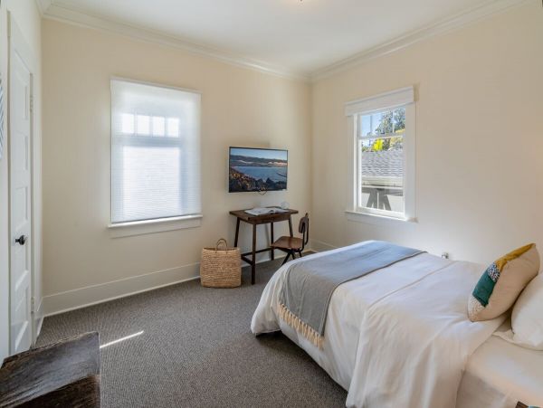 Charming Vacation Home in Santa Barbara - Walk to Beach