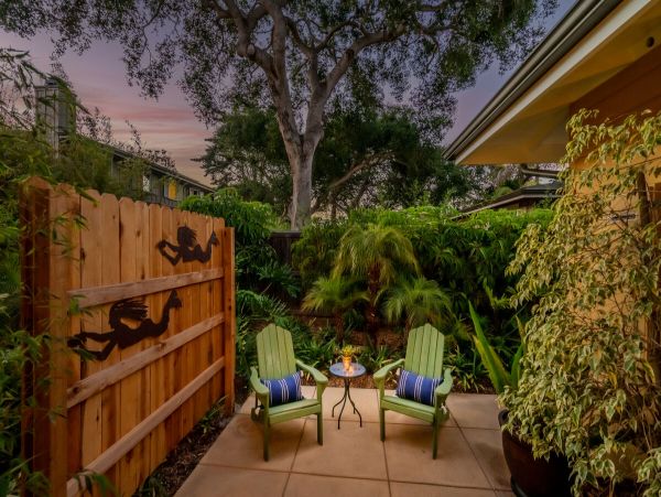 Santa Barbara County Home 998578