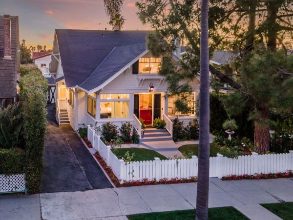 Santa Barbara Luxury 5 Bedroom Vacation Home