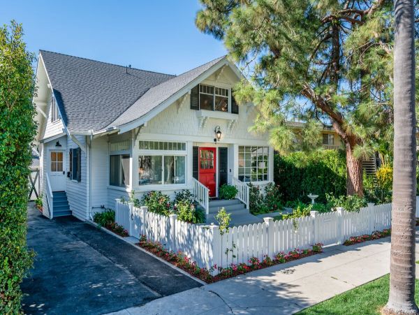 Santa Barbara Luxury 5 Bedroom Vacation Home