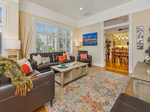 Santa Barbara County Home 998580