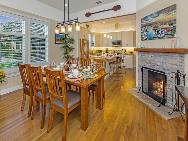 Santa Barbara County Home 998580